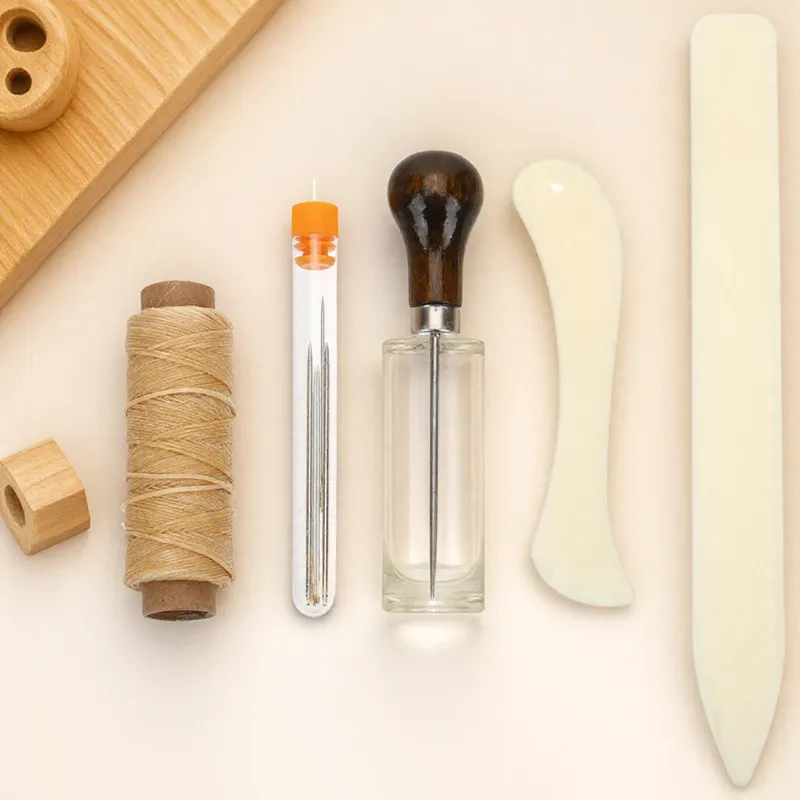 Bookbinding Supply Kit - مجموعة أدوات الخياطة المحمولة للحرف اليدوية،
