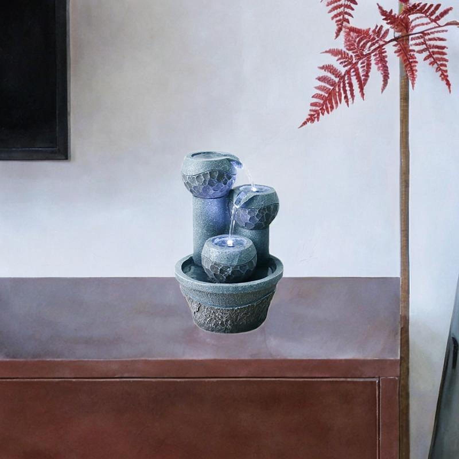 Art Craft Hotel - نافورة مياه صغيرة على سطح الطاولة،